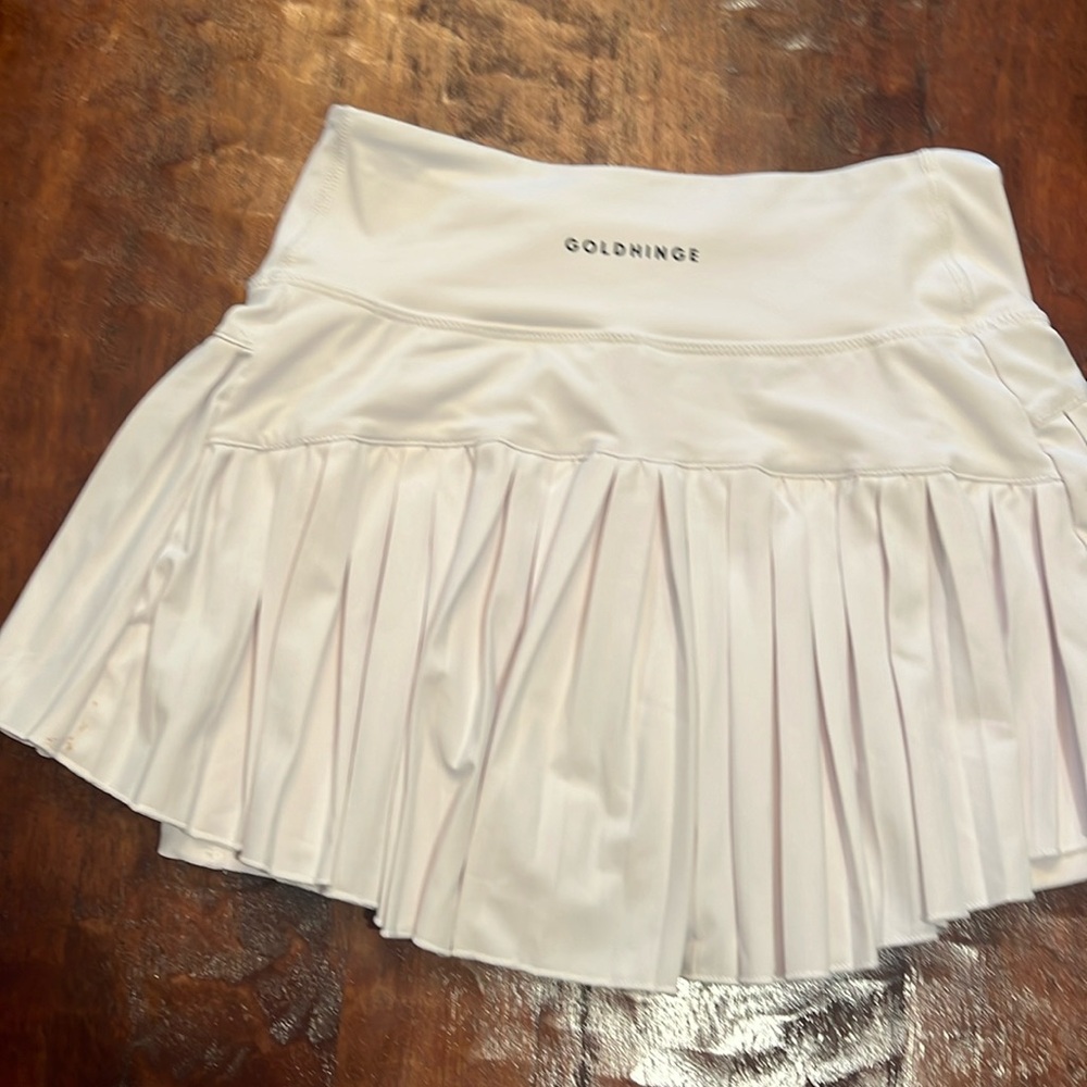 goldhinge skirt